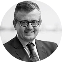 Portrait de Yves JÉGO